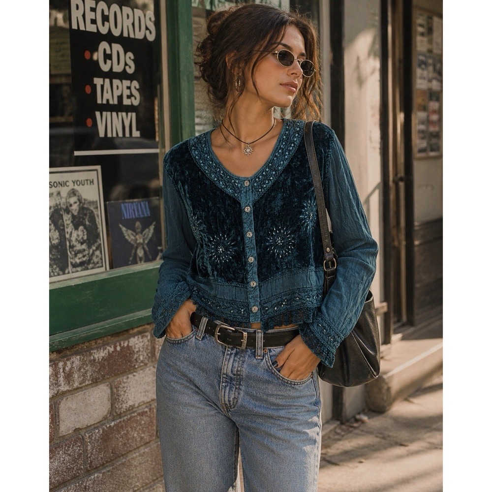 Shoreline M Medium Top Whimsigoth Fairy Grunge Velvet Beaded Button Up Shirt